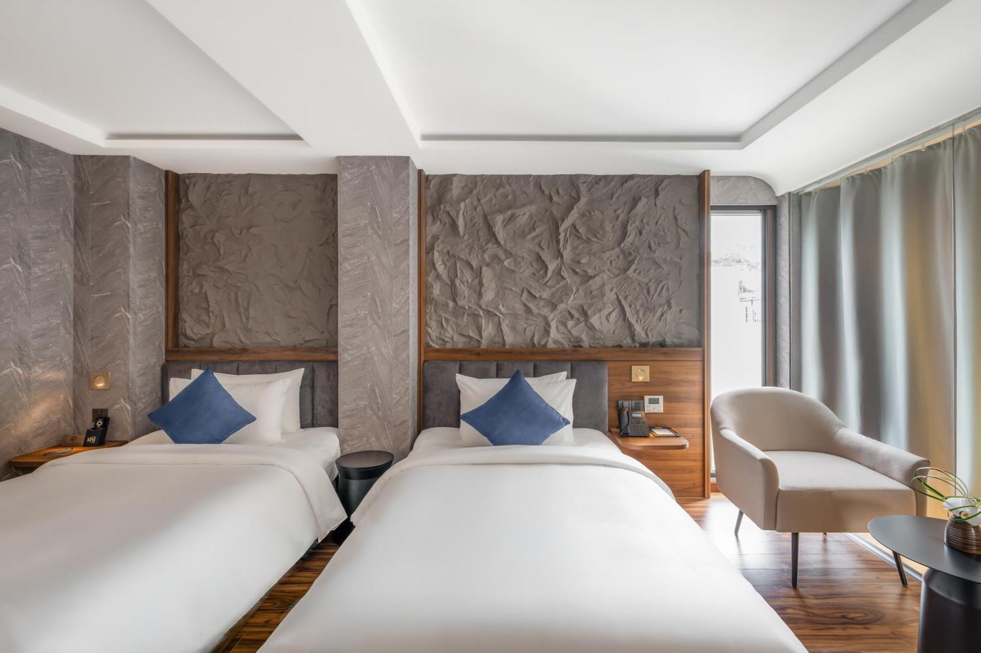Kin Thai Lung Khách sạn 4*